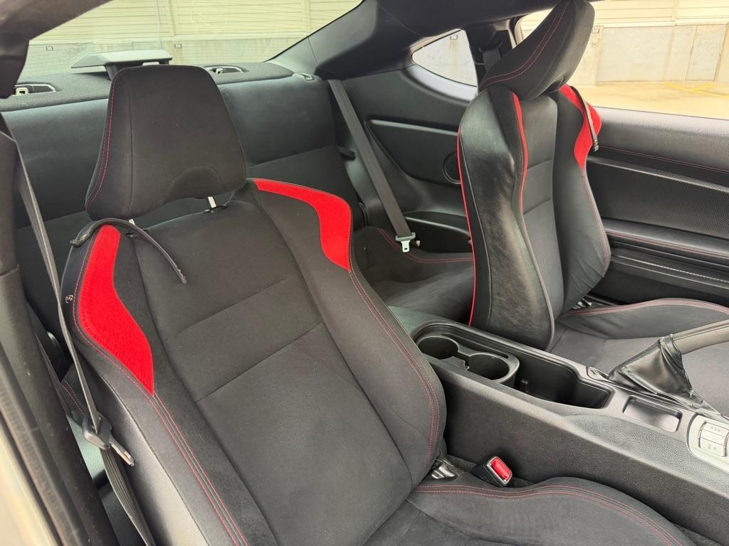 Scion FR-S 6MT 2013