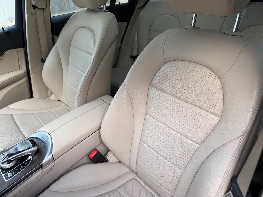 Mercedes-Benz GLC-Class GLC300 4MATIC 2019