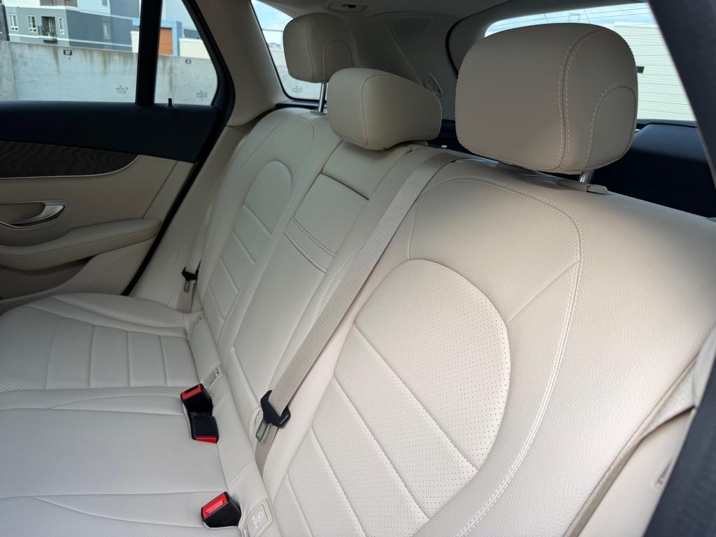 Mercedes-Benz GLC-Class GLC300 4MATIC 2019