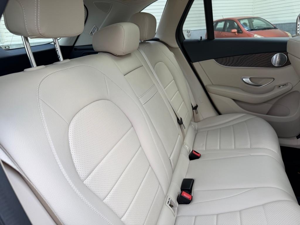 Mercedes-Benz GLC-Class GLC300 4MATIC 2019