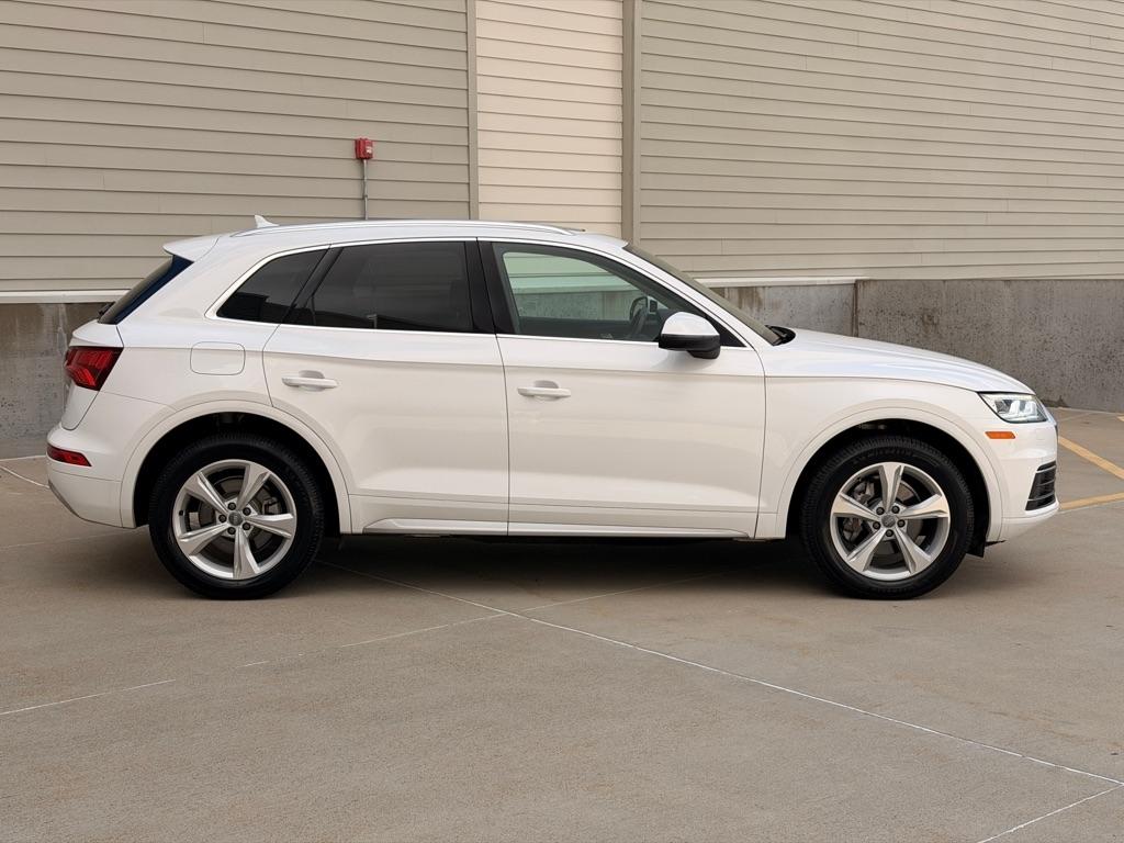 Audi Q5 2.0T Premium Plus quattro 2020