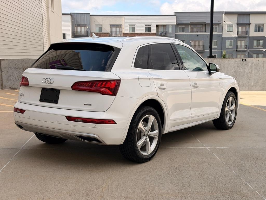 Audi Q5 2.0T Premium Plus quattro 2020