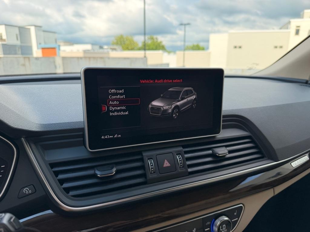 Audi Q5 2.0T Premium Plus quattro 2020