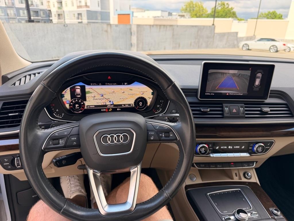 Audi Q5 2.0T Premium Plus quattro 2020