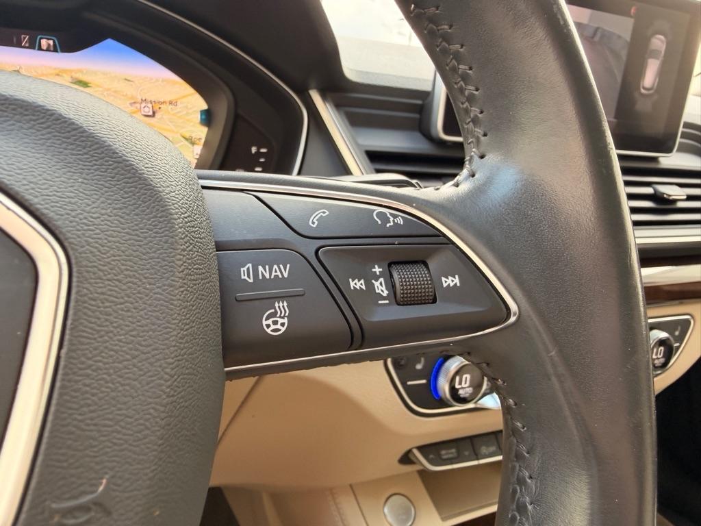 Audi Q5 2.0T Premium Plus quattro 2020
