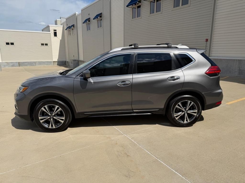 Nissan Rogue SV AWD 2017