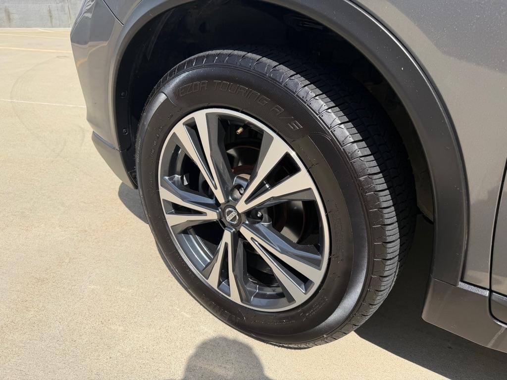 Nissan Rogue SV AWD 2017