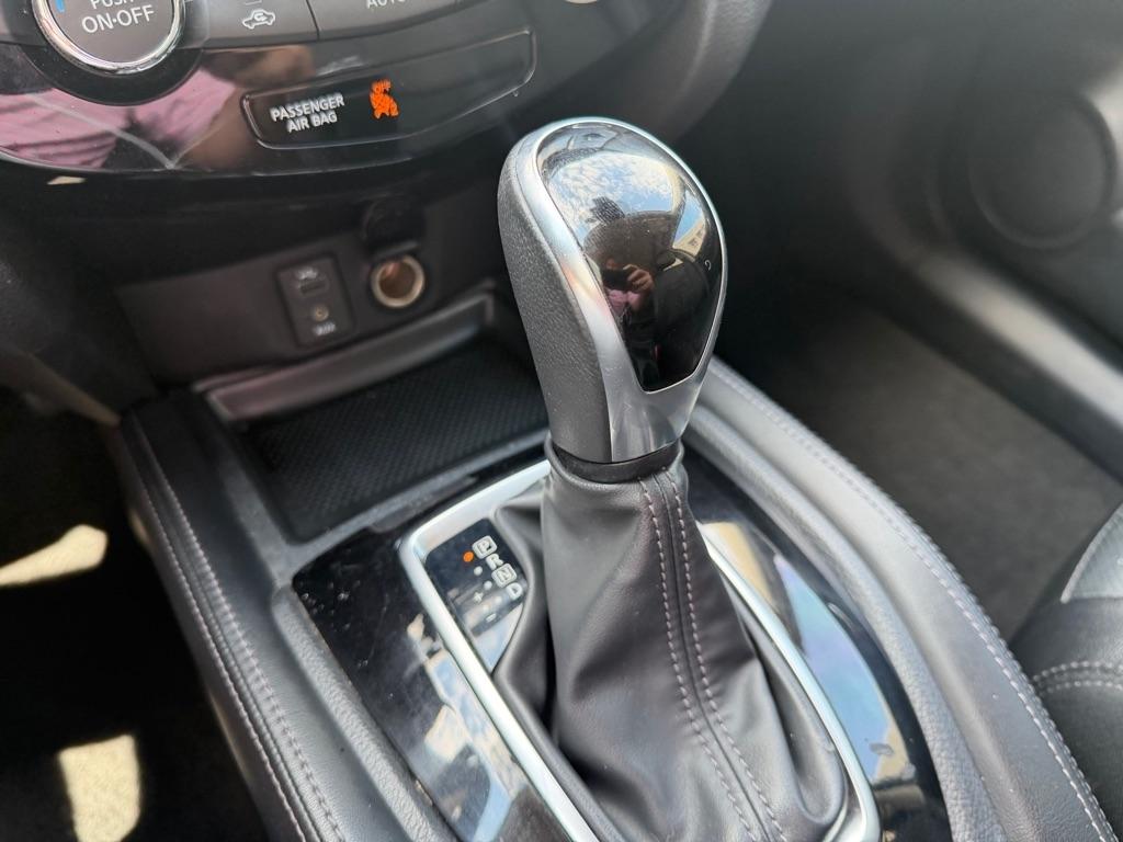 Nissan Rogue SV AWD 2017
