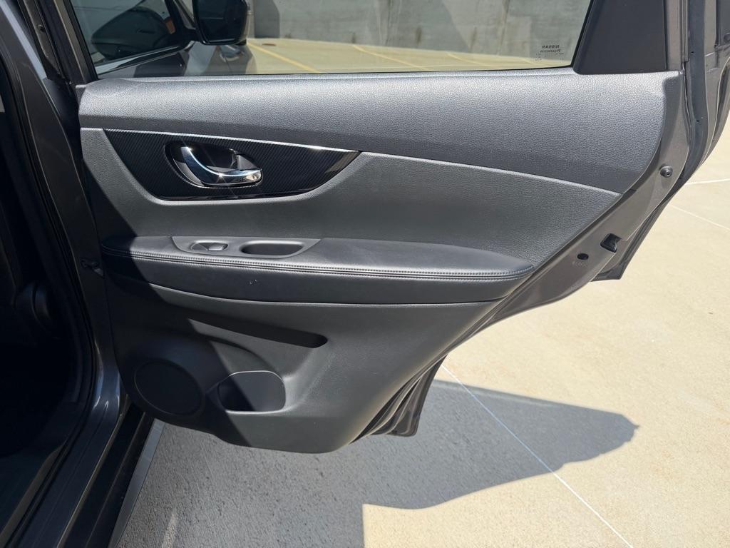 Nissan Rogue SV AWD 2017