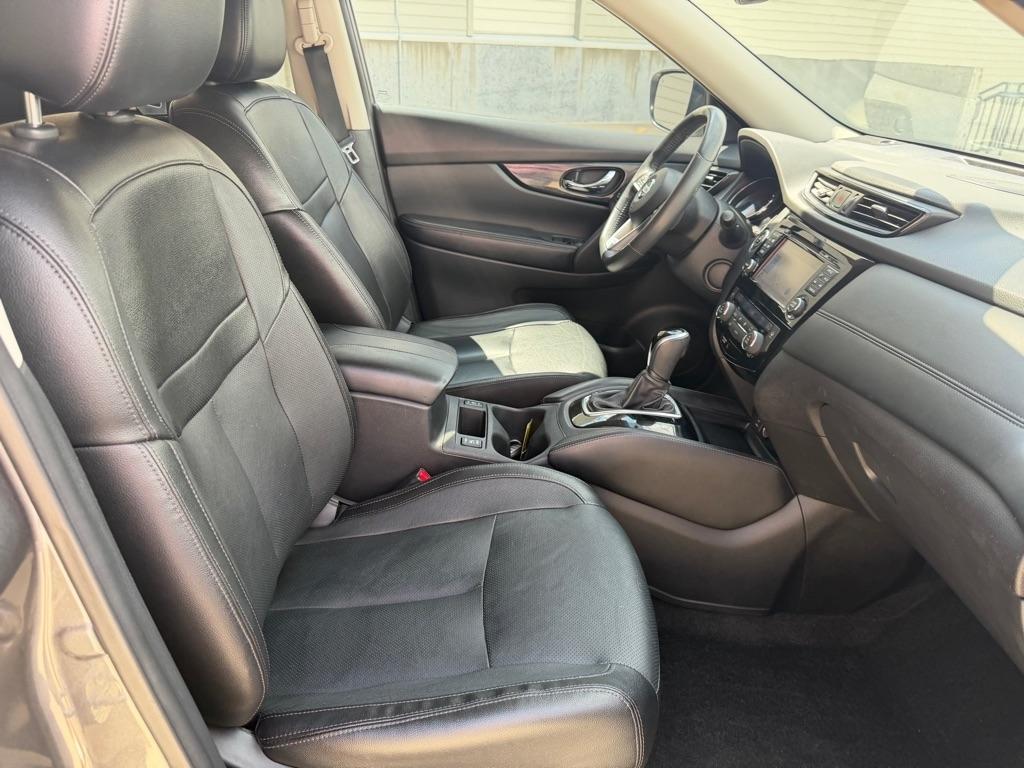 Nissan Rogue SV AWD 2017