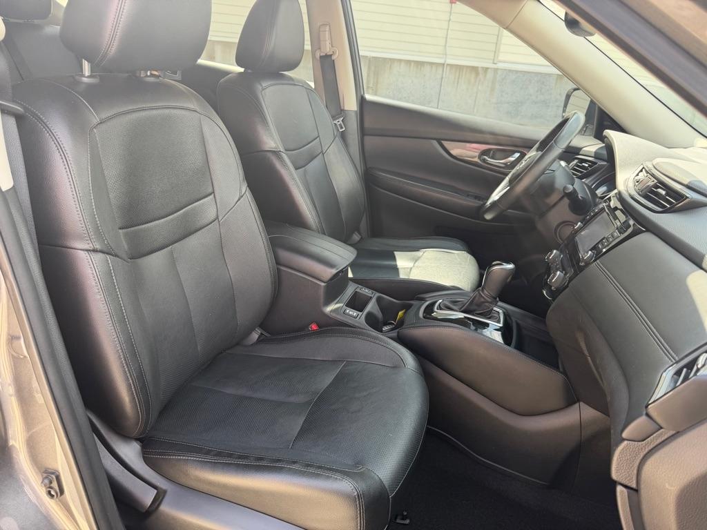 Nissan Rogue SV AWD 2017