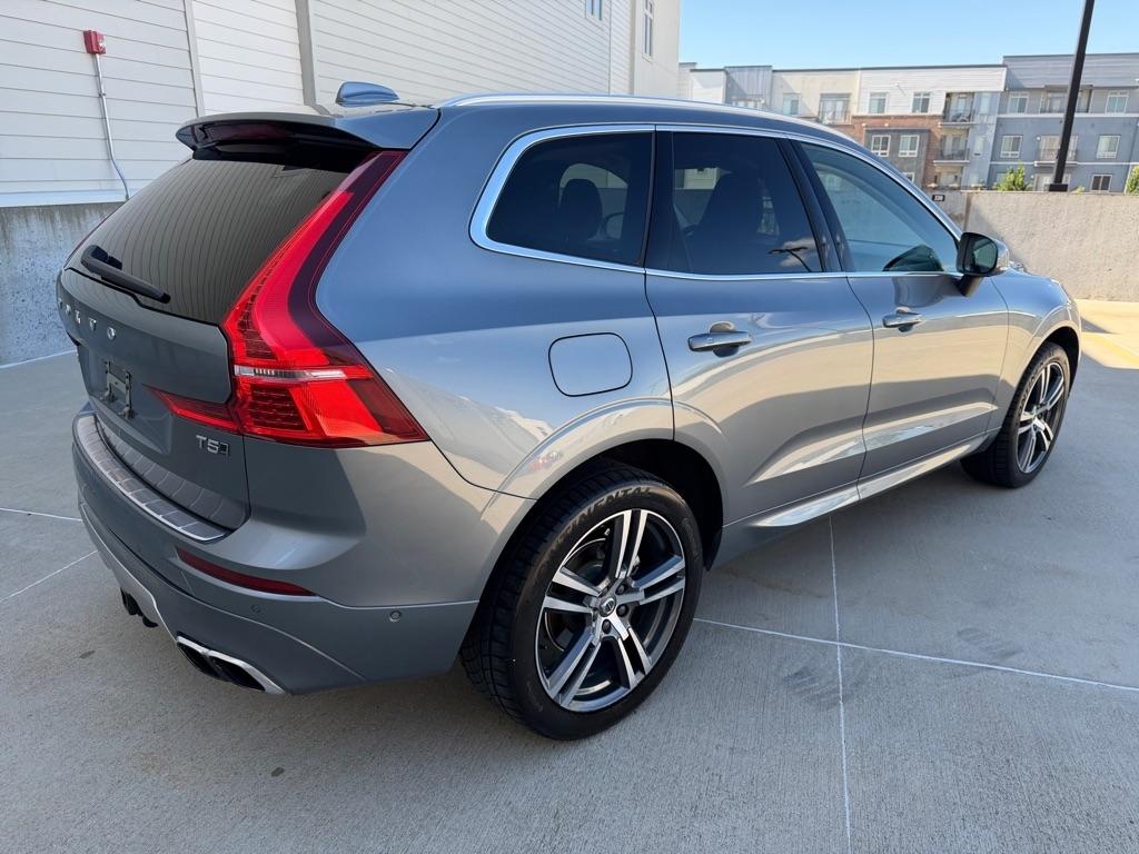 Volvo XC60 T5 Momentum AWD 2019