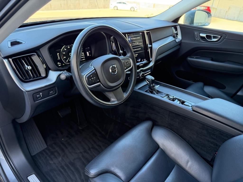 Volvo XC60 T5 Momentum AWD 2019