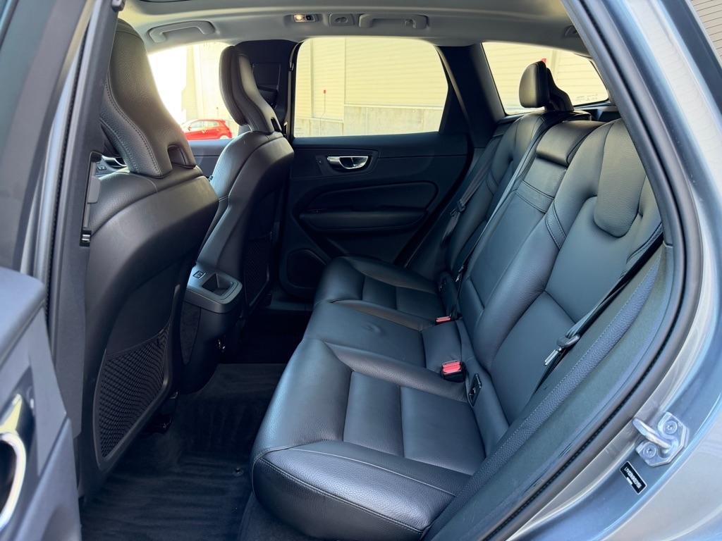 Volvo XC60 T5 Momentum AWD 2019