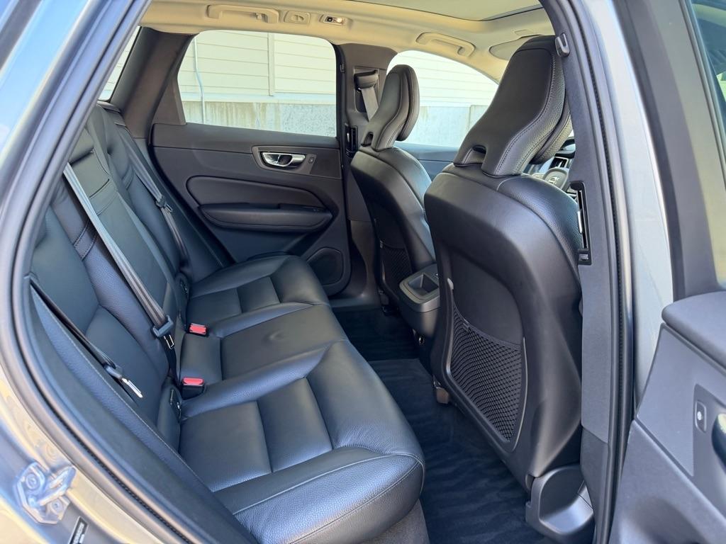Volvo XC60 T5 Momentum AWD 2019