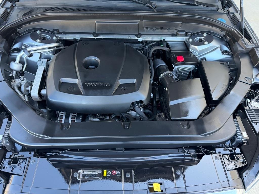 Volvo XC60 T5 Momentum AWD 2019