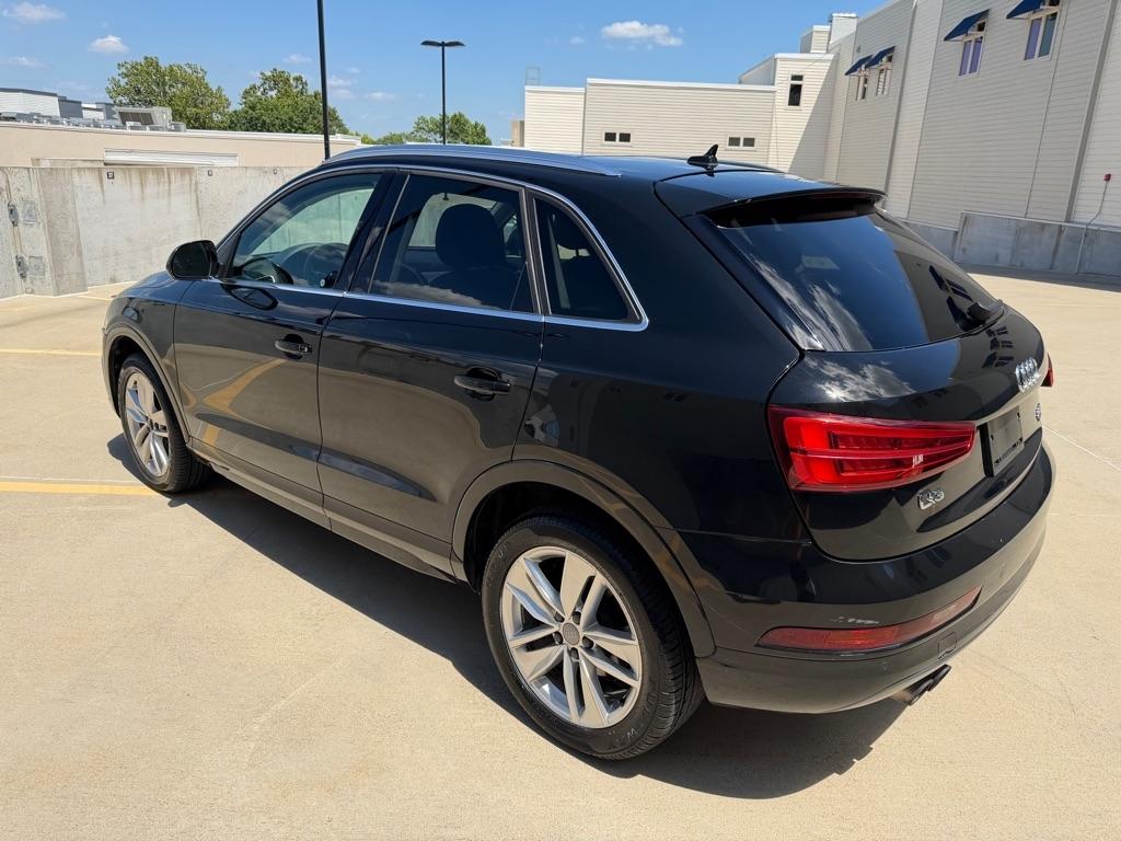 Audi Q3 2.0T quattro Premium Plus 2016