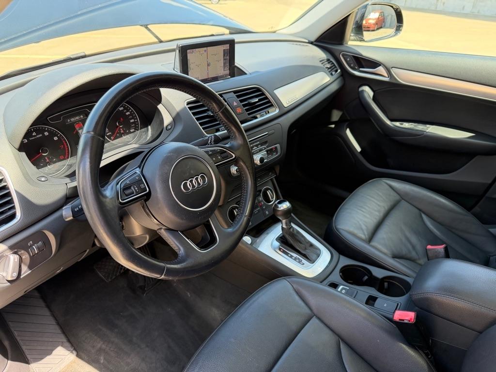 Audi Q3 2.0T quattro Premium Plus 2016