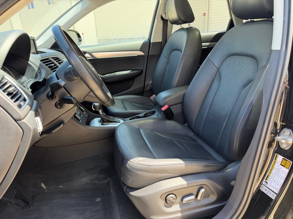Audi Q3 2.0T quattro Premium Plus 2016