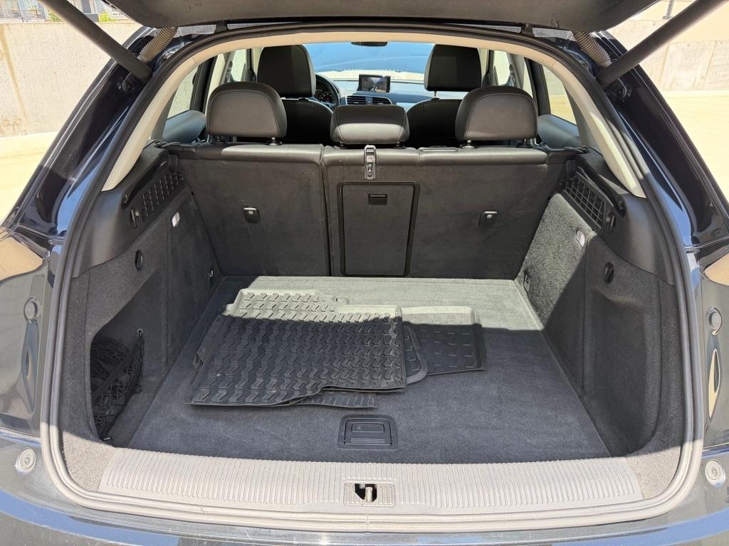 Audi Q3 2.0T quattro Premium Plus 2016