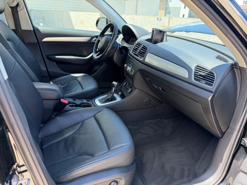 Audi Q3 2.0T quattro Premium Plus 2016
