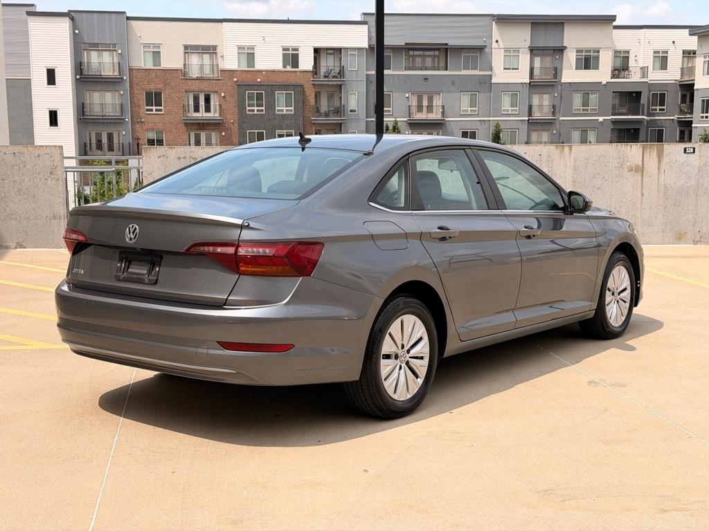 Volkswagen Jetta 1.4T S 8A 2019