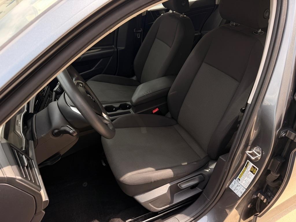 Volkswagen Jetta 1.4T S 8A 2019
