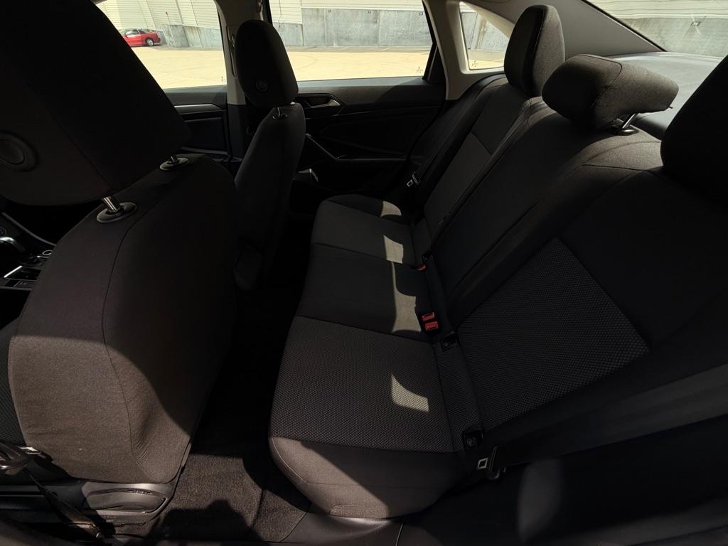Volkswagen Jetta 1.4T S 8A 2019