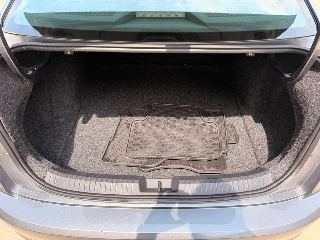 Volkswagen Jetta 1.4T S 8A 2019
