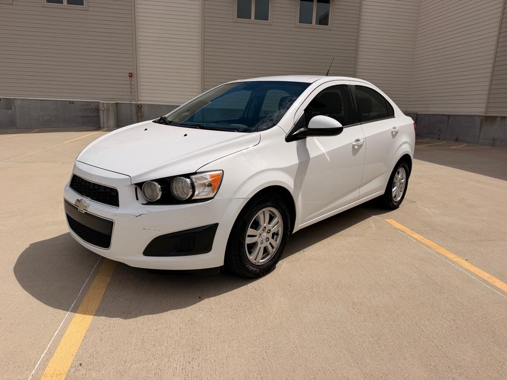 Chevrolet Sonic LT Manual Sedan 2013