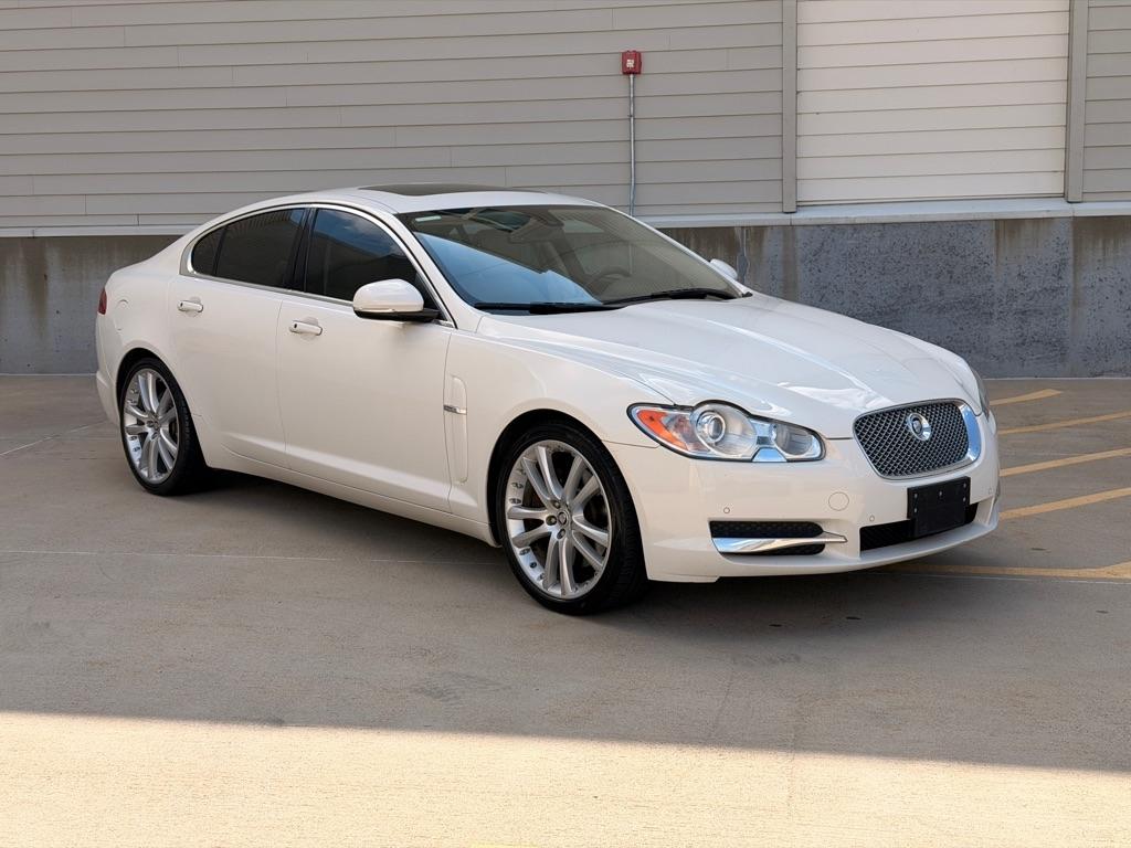 Jaguar XF-Series Premium Luxury 2010