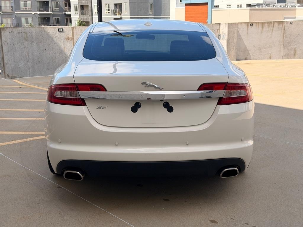 Jaguar XF-Series Premium Luxury 2010