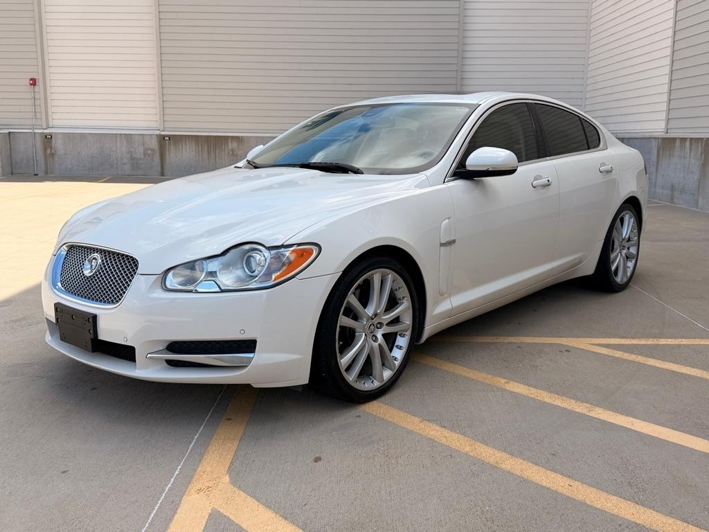 Jaguar XF-Series Premium Luxury 2010