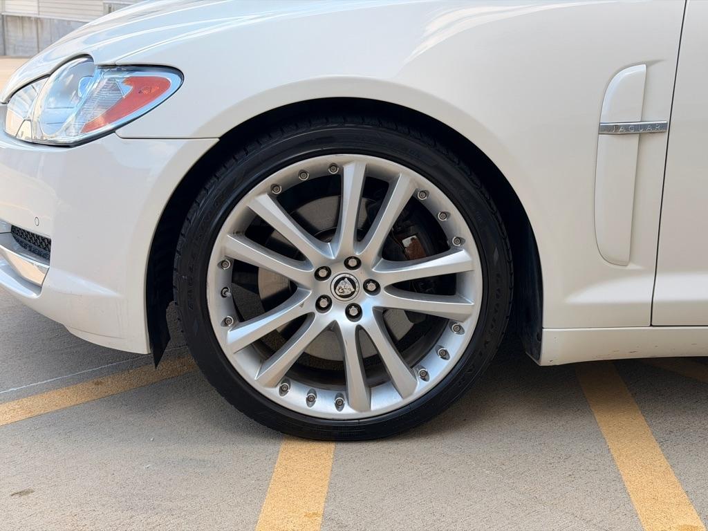Jaguar XF-Series Premium Luxury 2010