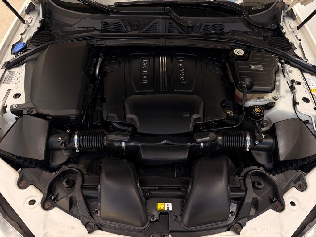 Jaguar XF-Series Premium Luxury 2010
