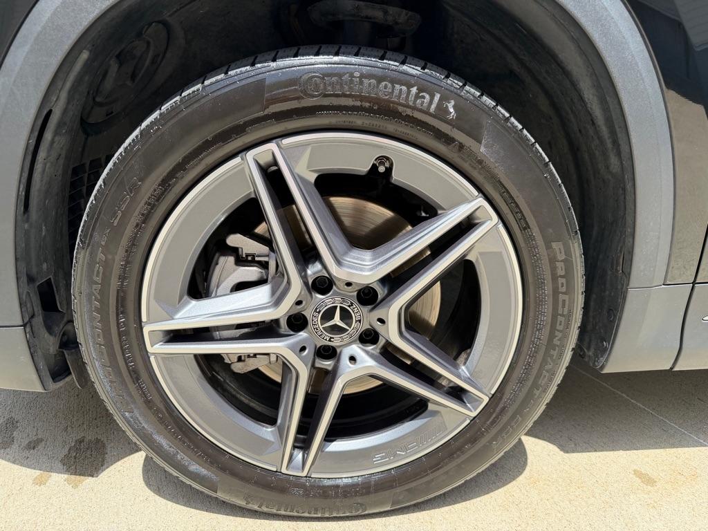 Mercedes-Benz GLA-Class GLA250 4MATIC 2023