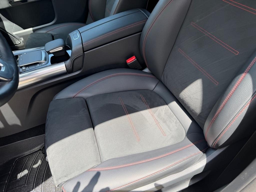 Mercedes-Benz GLA-Class GLA250 4MATIC 2023