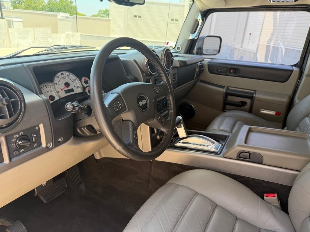 HUMMER H2 Sport Utility 2004
