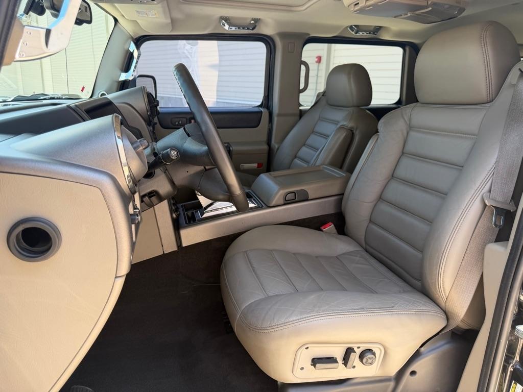 HUMMER H2 Sport Utility 2004