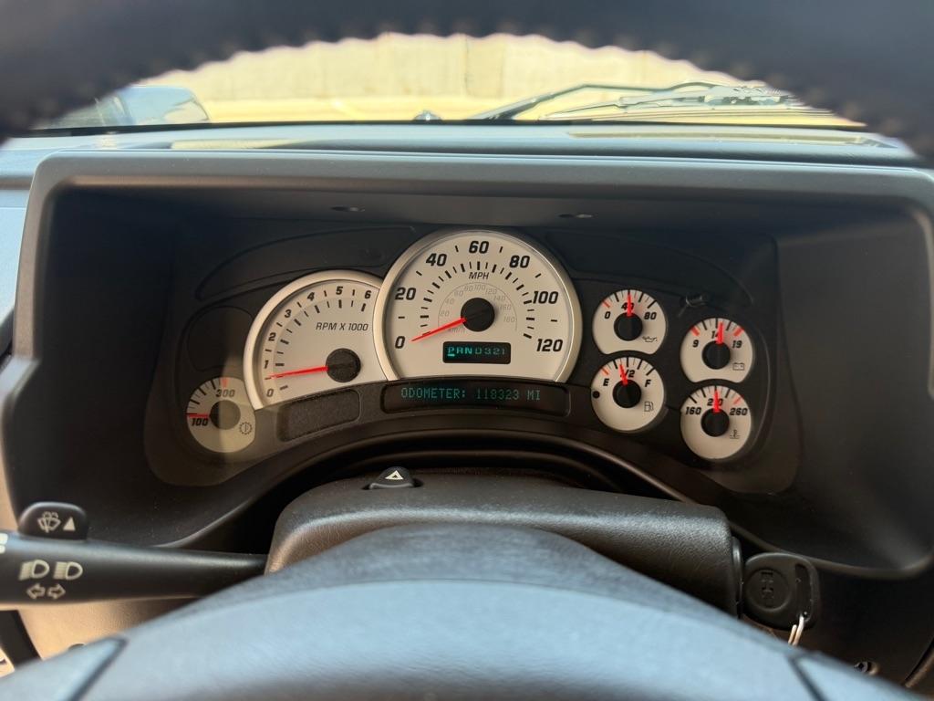 HUMMER H2 Sport Utility 2004