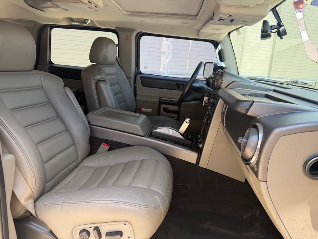 HUMMER H2 Sport Utility 2004