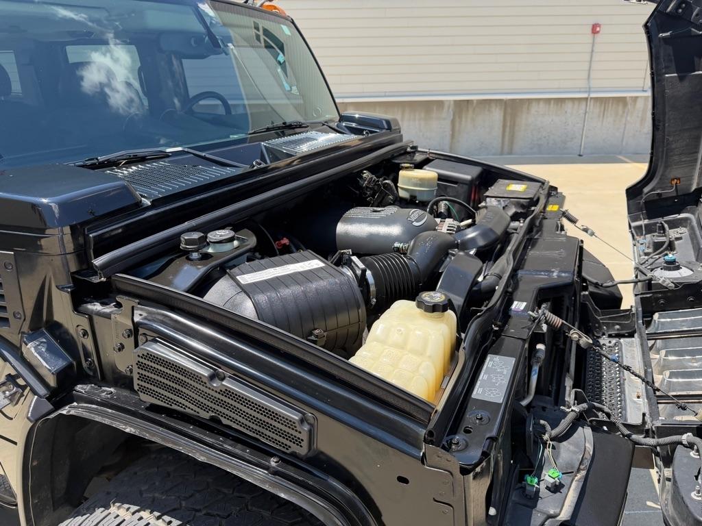 HUMMER H2 Sport Utility 2004