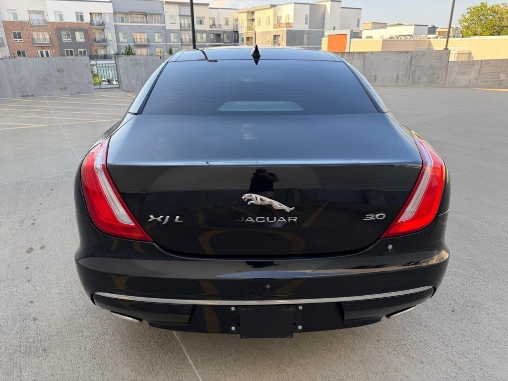 Jaguar XJ-Series XJL Portfolio 2018