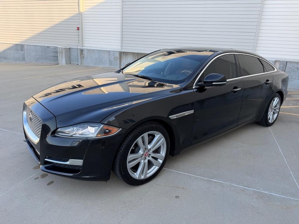 Jaguar XJ-Series XJL Portfolio 2018