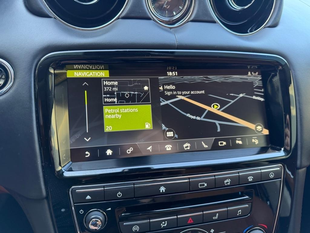 Jaguar XJ-Series XJL Portfolio 2018