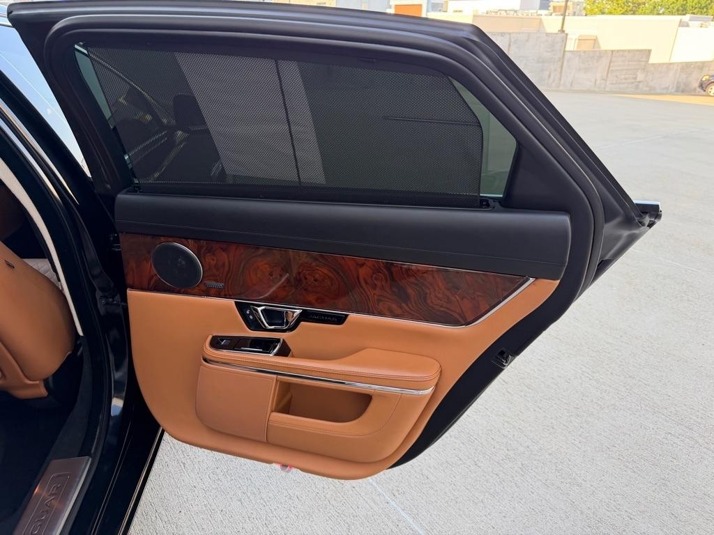 Jaguar XJ-Series XJL Portfolio 2018