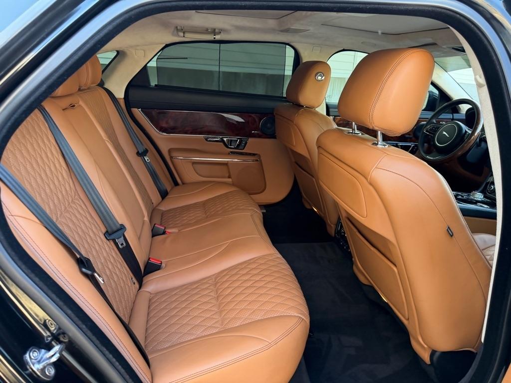 Jaguar XJ-Series XJL Portfolio 2018