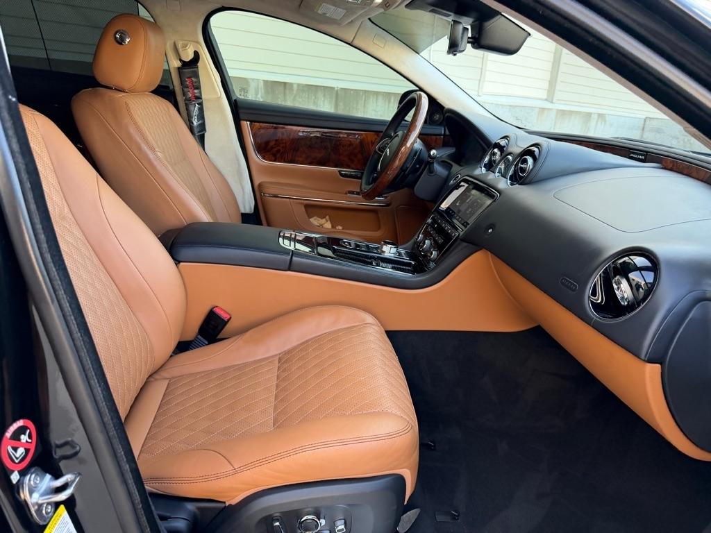 Jaguar XJ-Series XJL Portfolio 2018