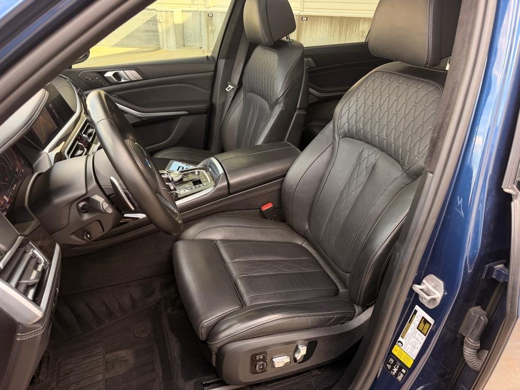 BMW X7  2020