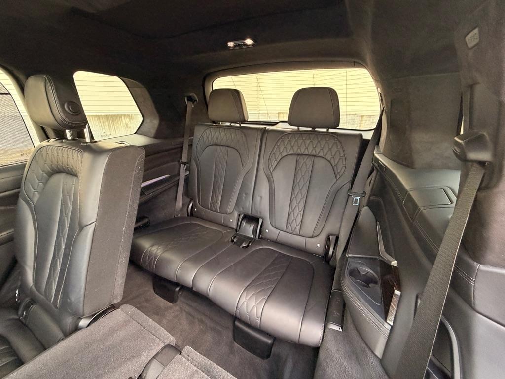 BMW X7  2020